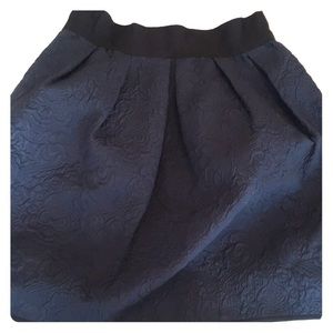 Wilfred embossed navy blue skirt